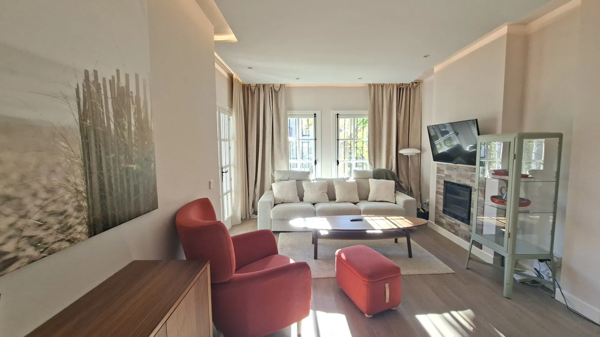 3 bedrooms Las Cascadas ground floor apartment for sale