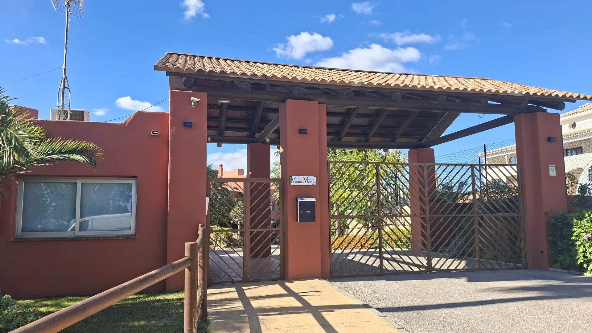 Town house with 2 bedrooms for sale in Bahia de las Rocas