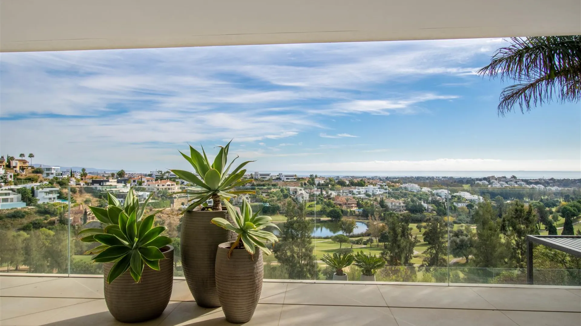 Comprar villa en La Alqueria de 5 dormitorios