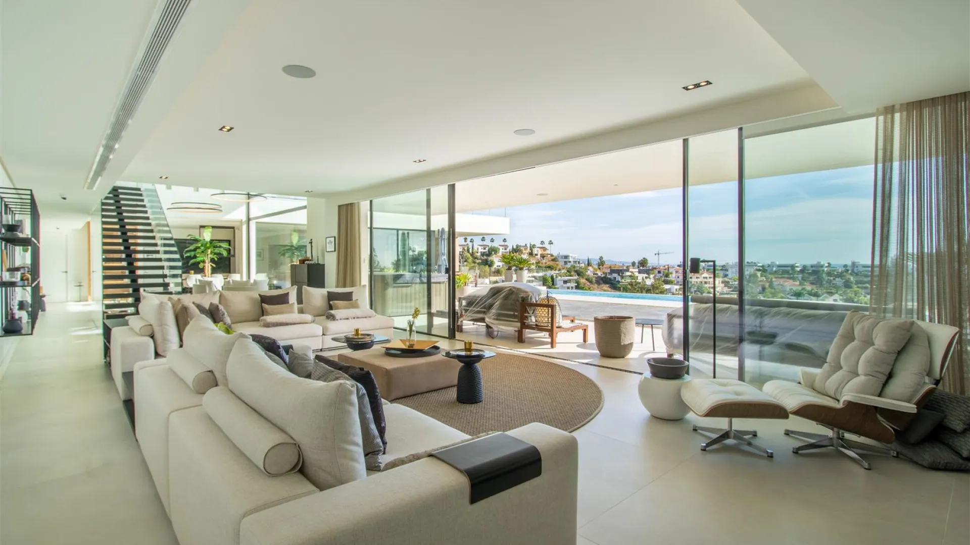 Comprar villa en La Alqueria de 5 dormitorios