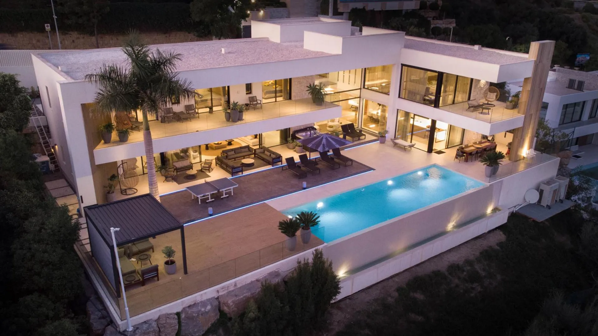 Comprar villa en La Alqueria de 5 dormitorios