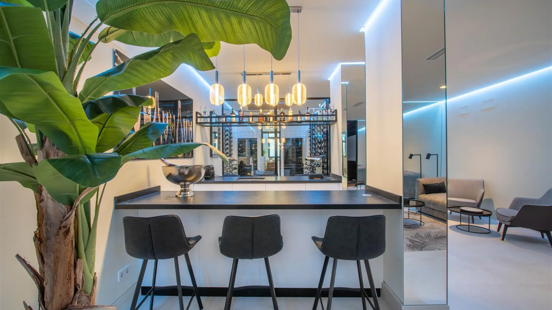 Comprar villa en La Alqueria de 5 dormitorios