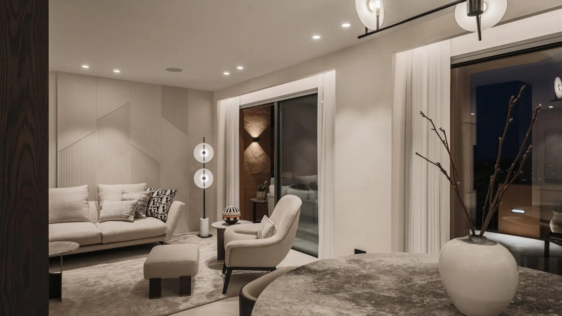 4 bedrooms ground floor apartment for sale in Les Belvederes