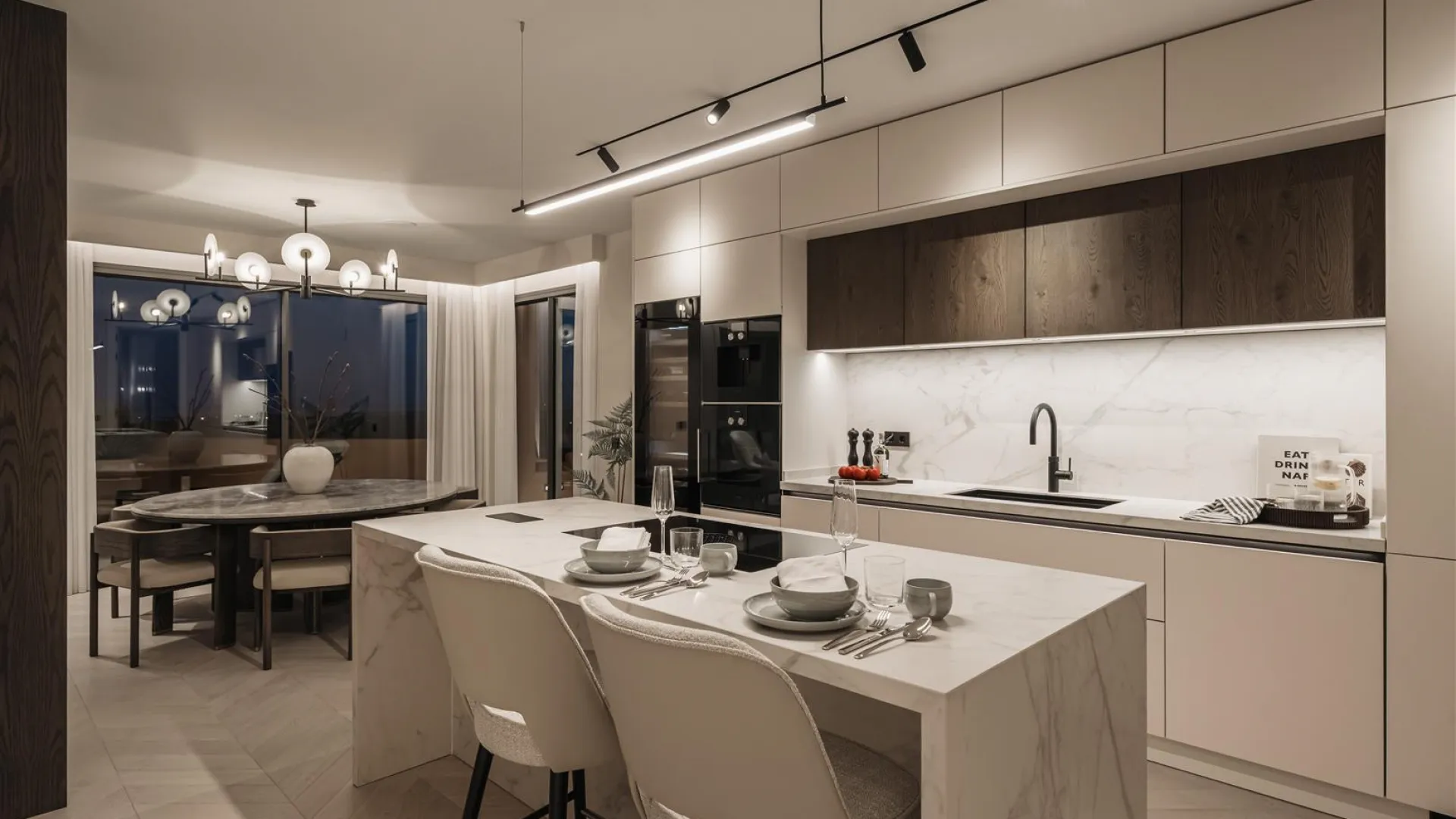 4 bedrooms ground floor apartment for sale in Les Belvederes