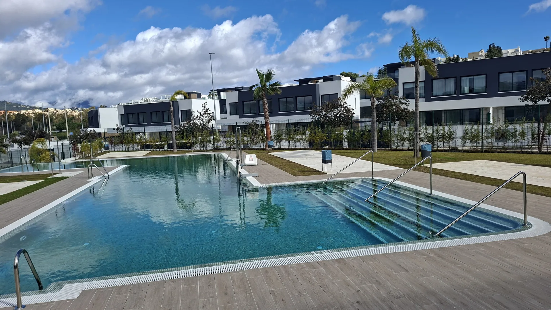 El Campanario, chalet en venta