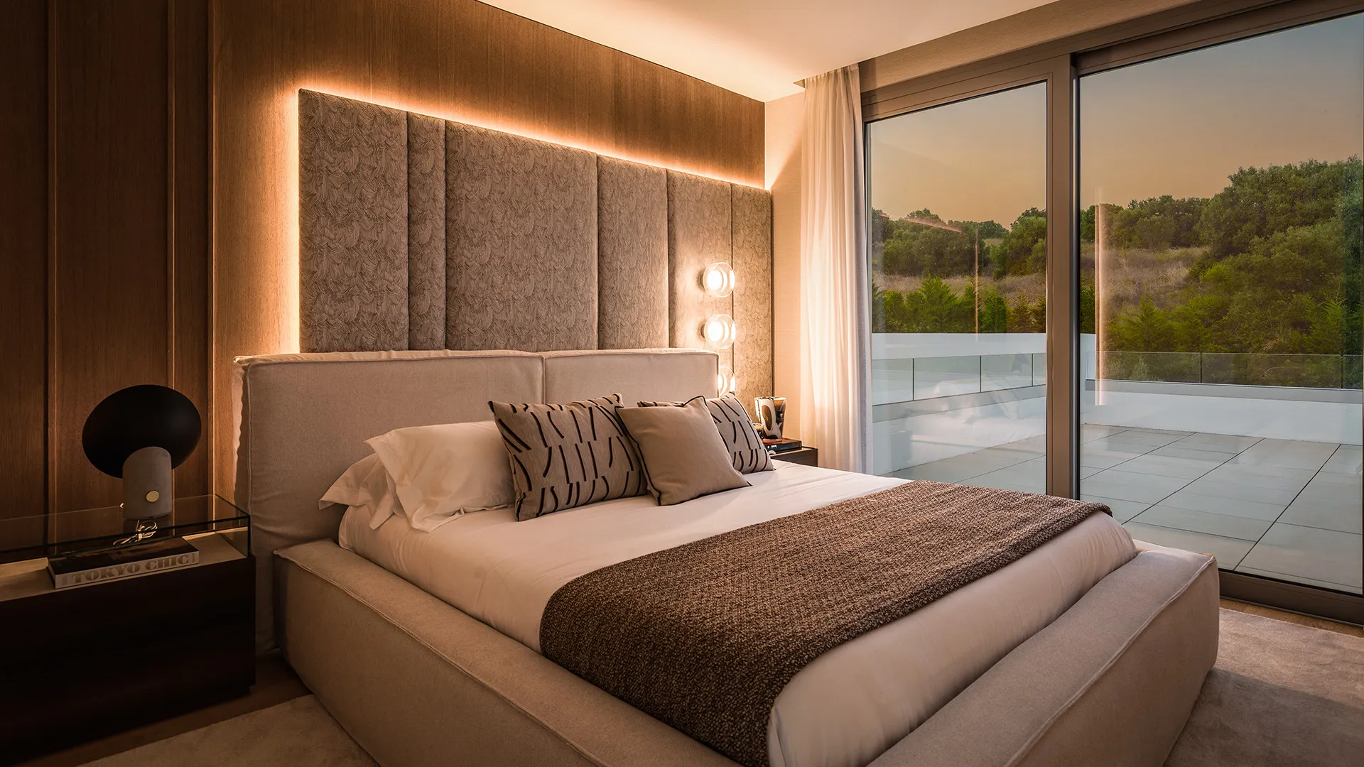 For sale El Paraiso villa with 5 bedrooms