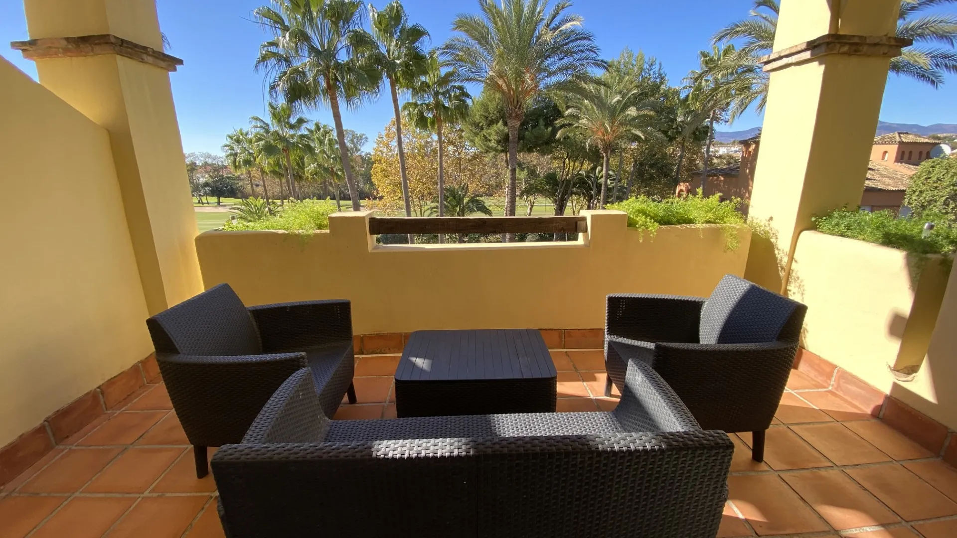 3 bedrooms town house in Guadalmina Baja for sale