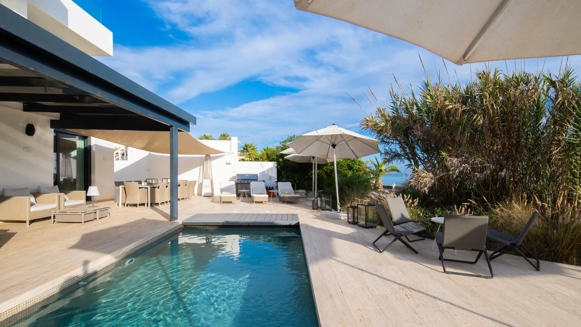 Costabella, villa de 6 dormitorios en venta