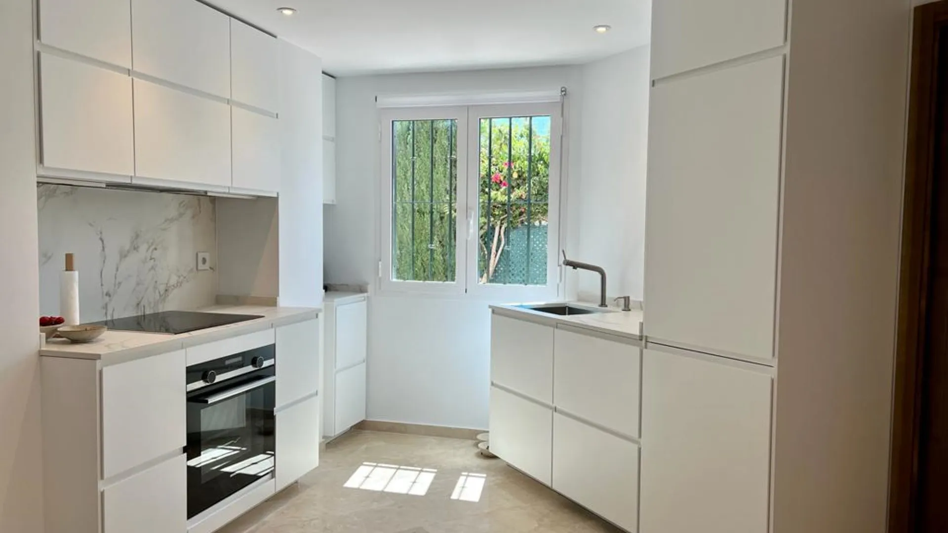 Se vende apartamento planta baja en Las Arenas