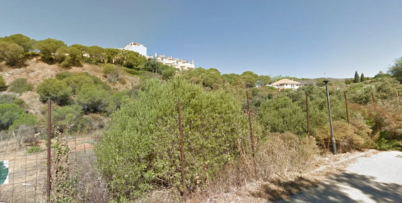 For sale plot in Elviria