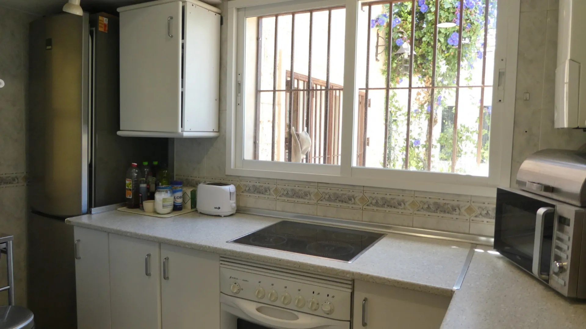 4 bedrooms villa for sale in Nueva Andalucia