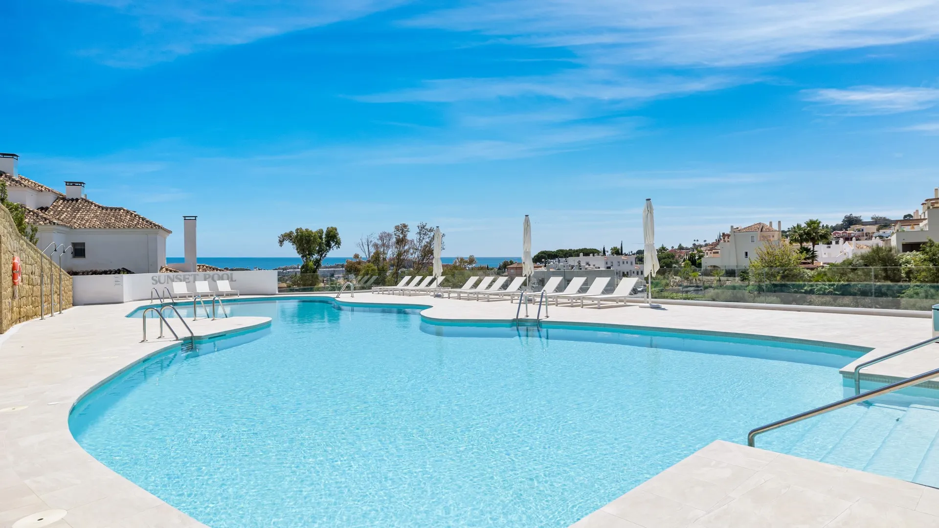 For sale 9 Lions Residences 7 bedrooms apartment