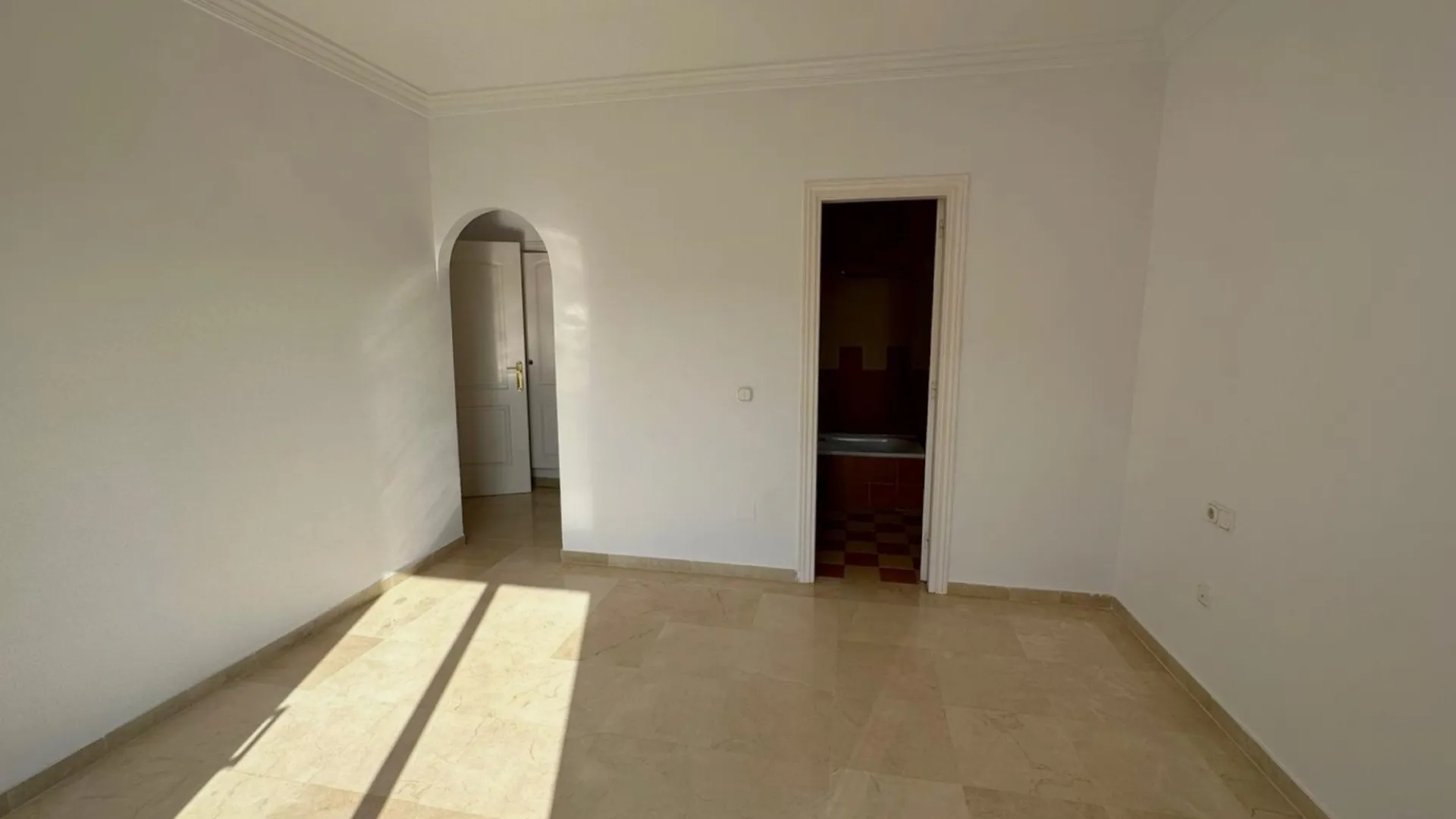 5 bedrooms villa in Marbella Country Club for sale