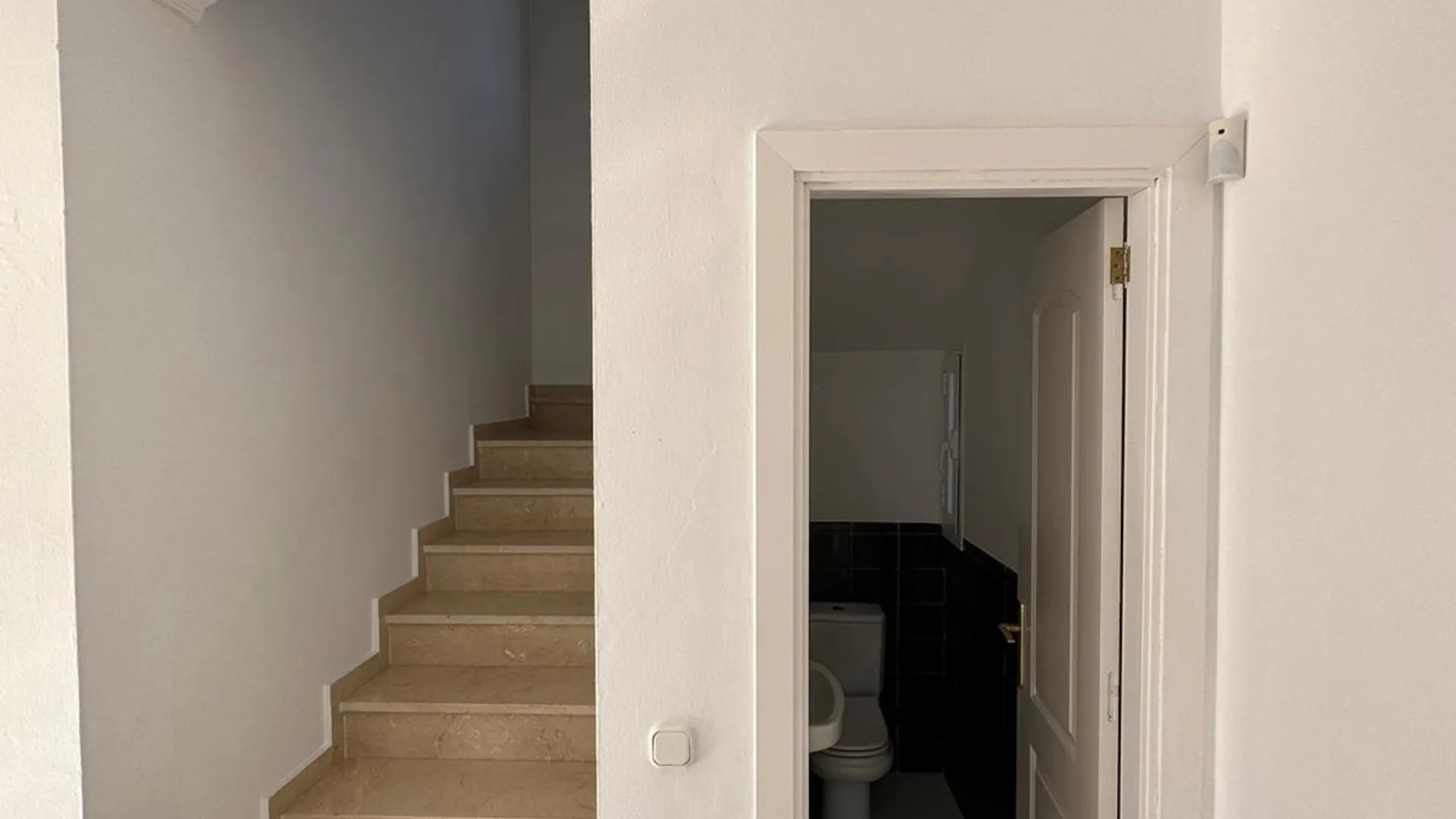 5 bedrooms villa in Marbella Country Club for sale