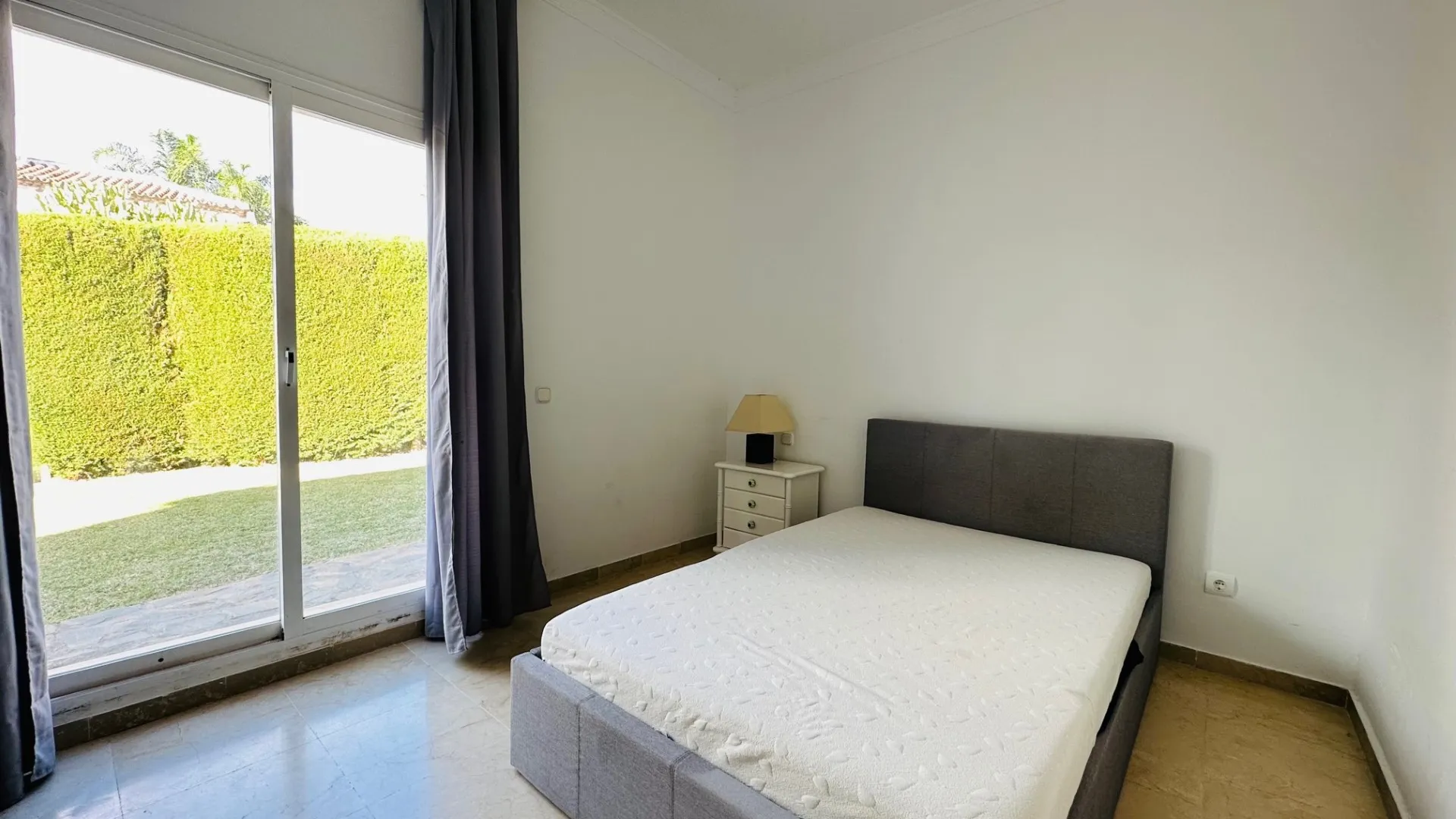 5 bedrooms villa in Marbella Country Club for sale