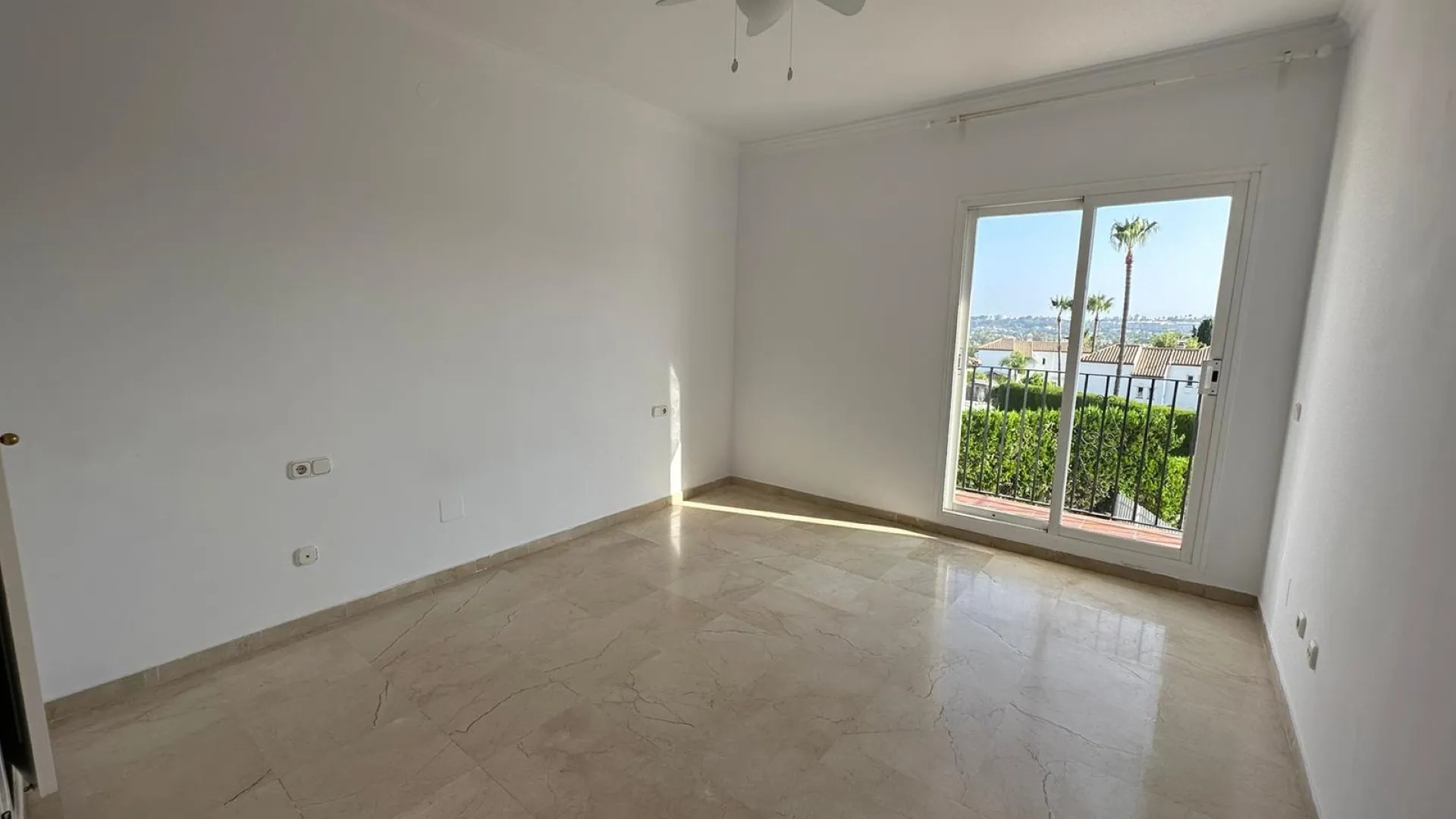 5 bedrooms villa in Marbella Country Club for sale