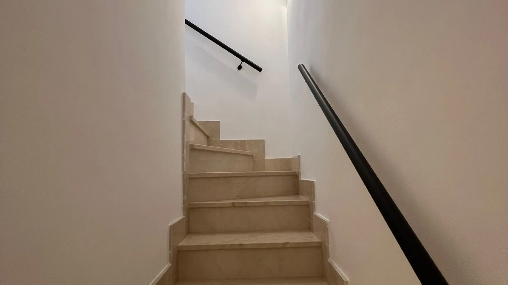 Zahara de Istan, adosado con 3 dormitorios en venta