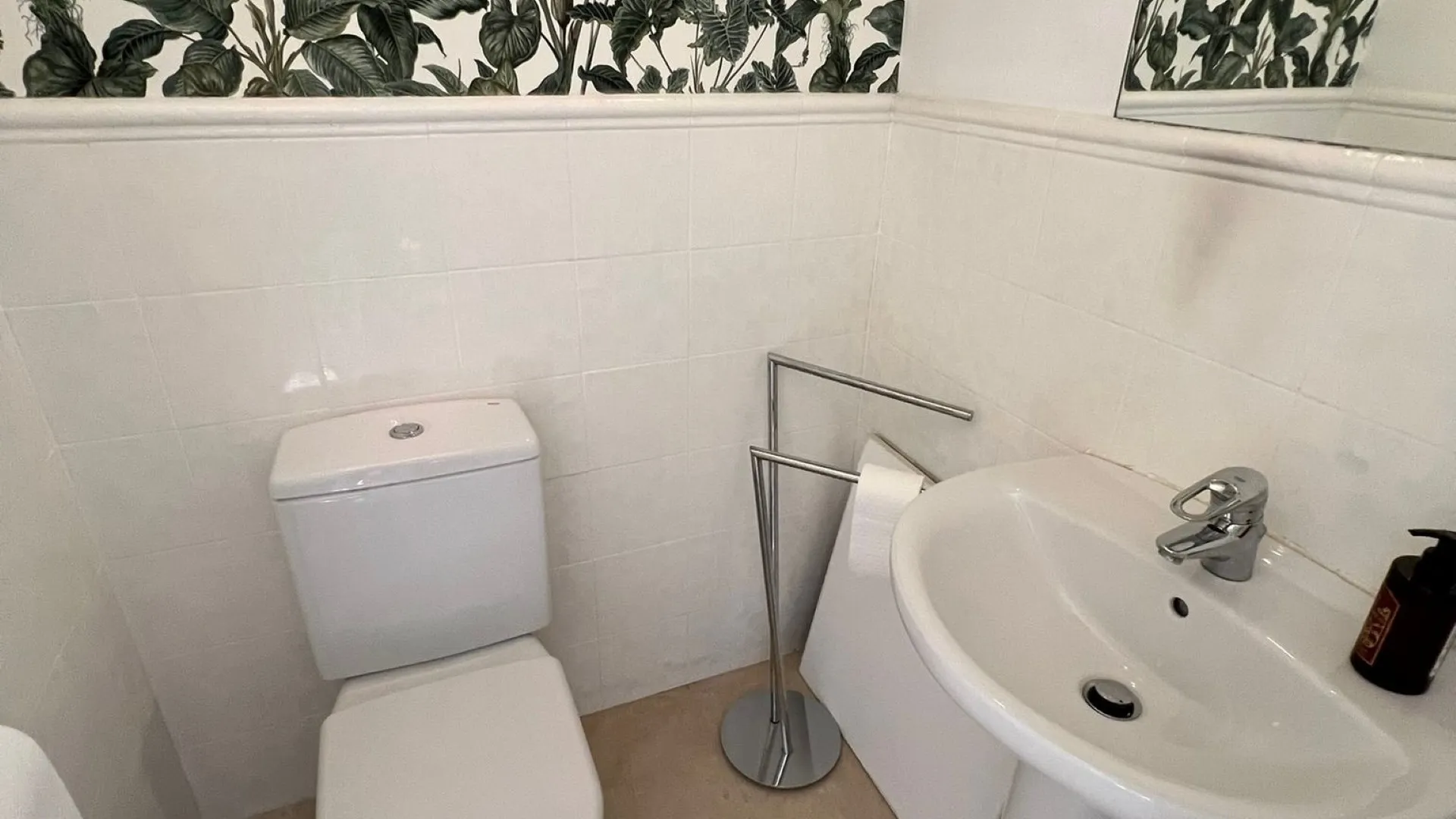 Zahara de Istan, adosado con 3 dormitorios en venta