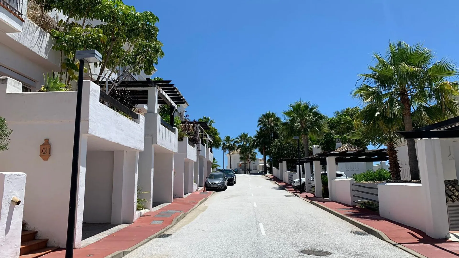 Zahara de Istan, adosado con 3 dormitorios en venta