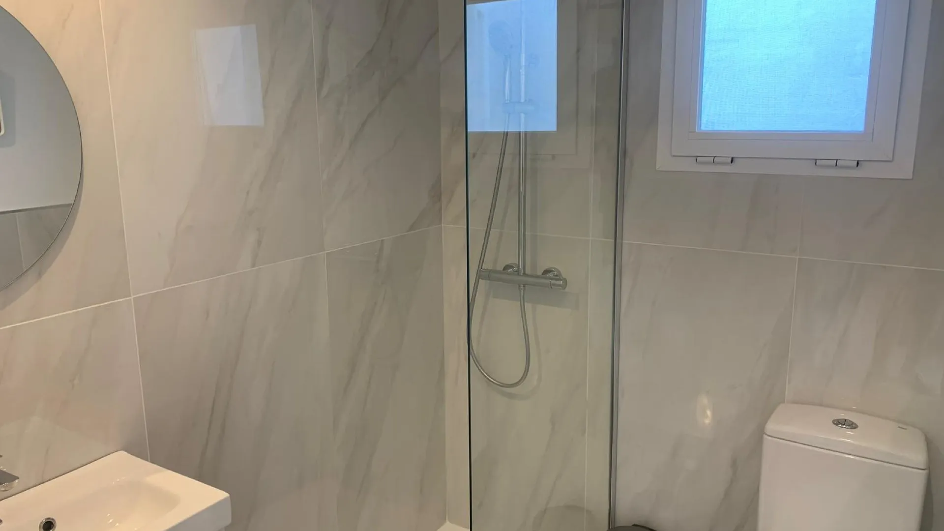 Zahara de Istan, adosado con 3 dormitorios en venta