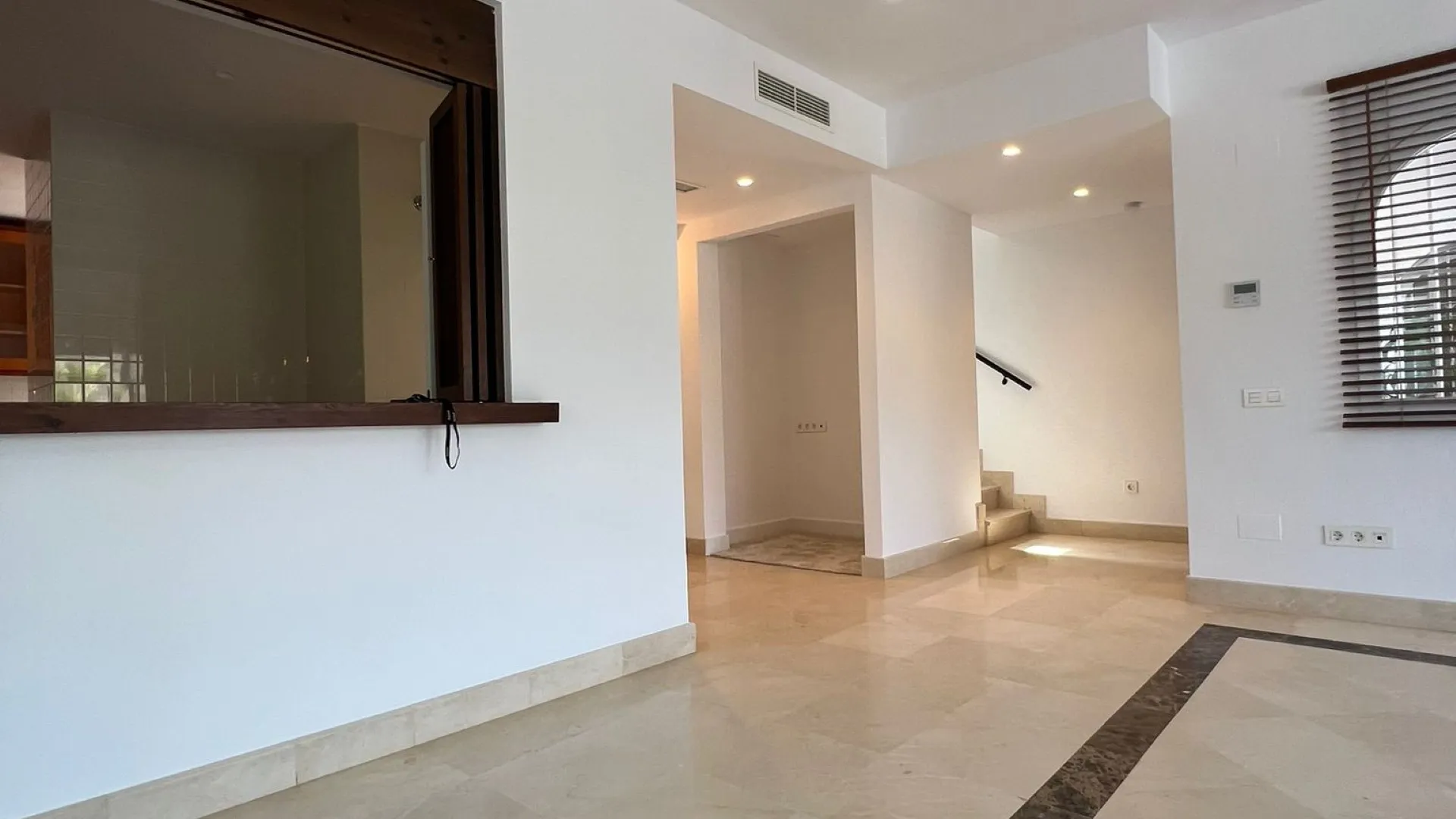 Zahara de Istan, adosado con 3 dormitorios en venta