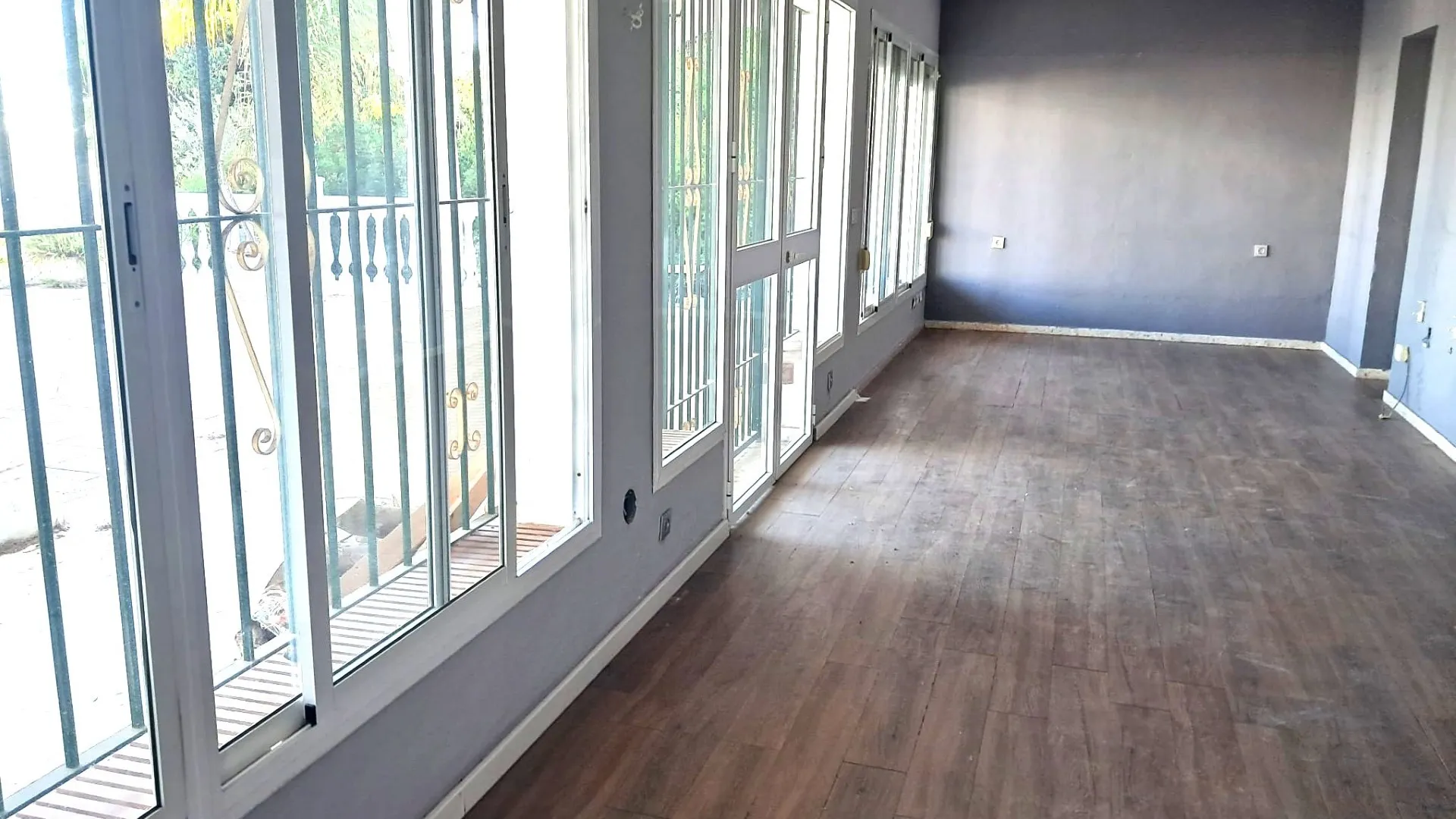 Se vende villa en Paraiso Medio