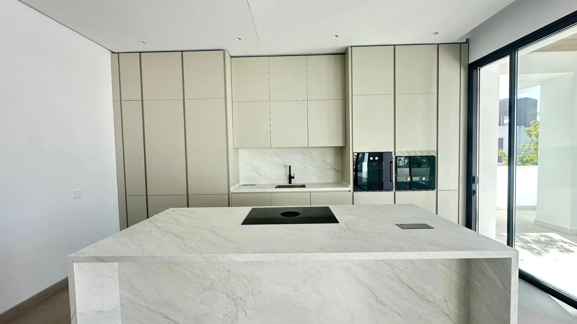 Comprar villa de 4 dormitorios en La Fuente