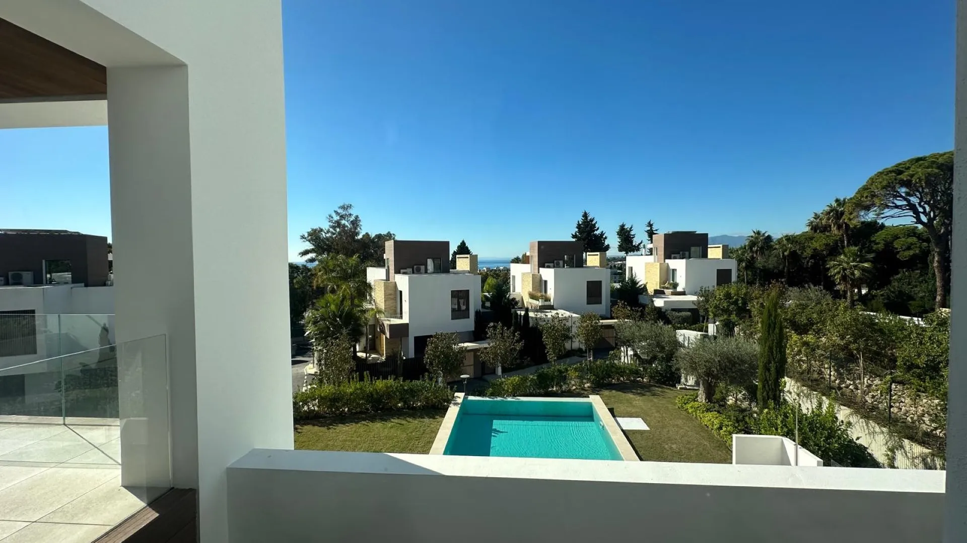 Comprar villa de 4 dormitorios en La Fuente