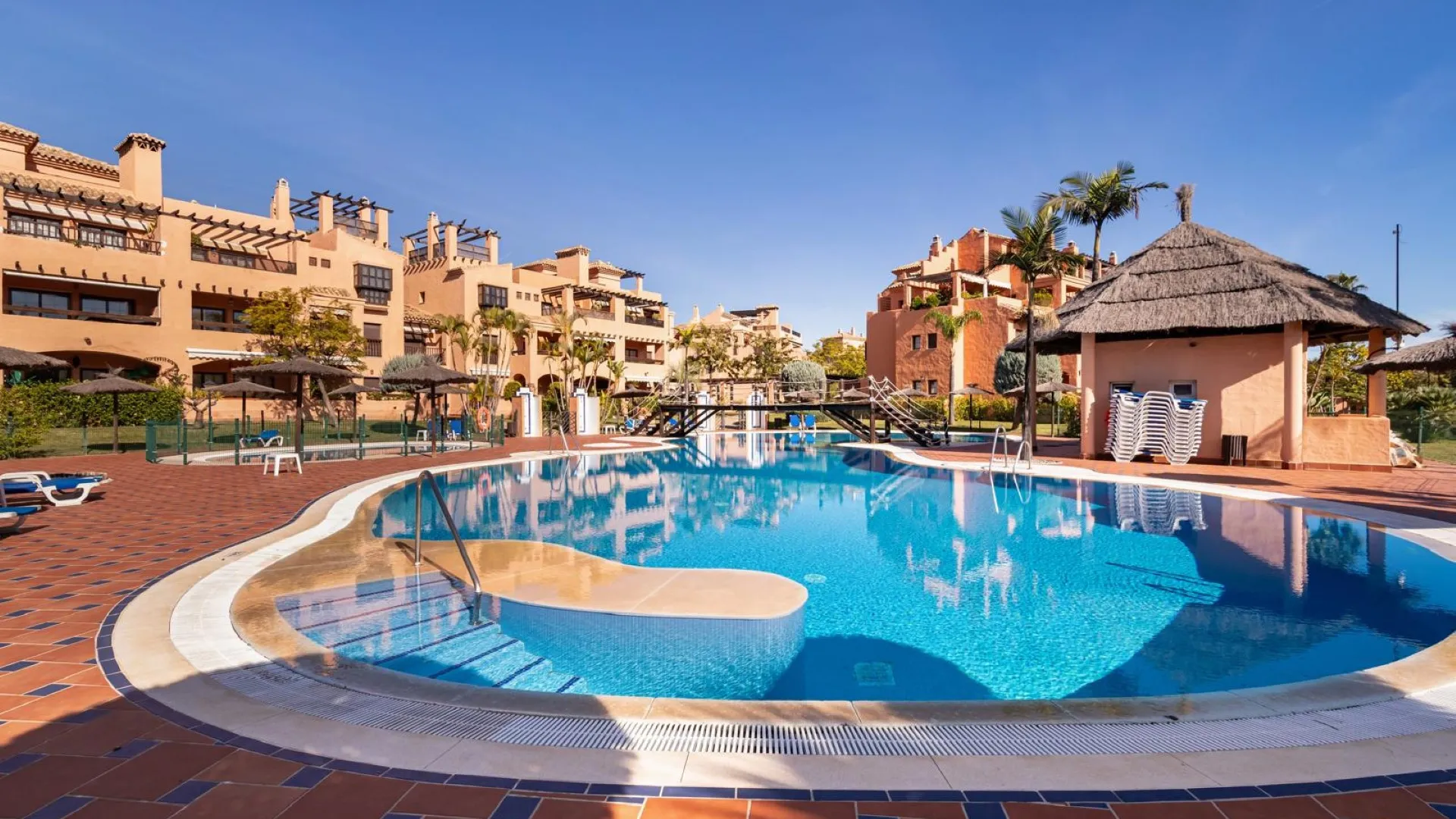 Hacienda del Sol 4 bedrooms apartment for sale
