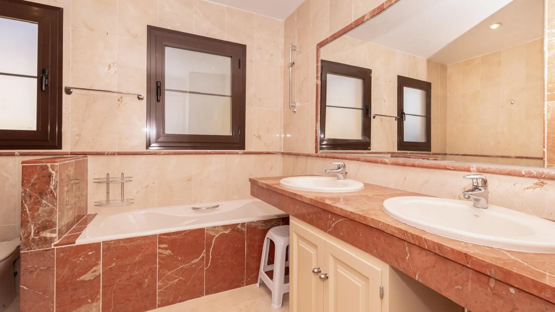 Hacienda del Sol 4 bedrooms apartment for sale