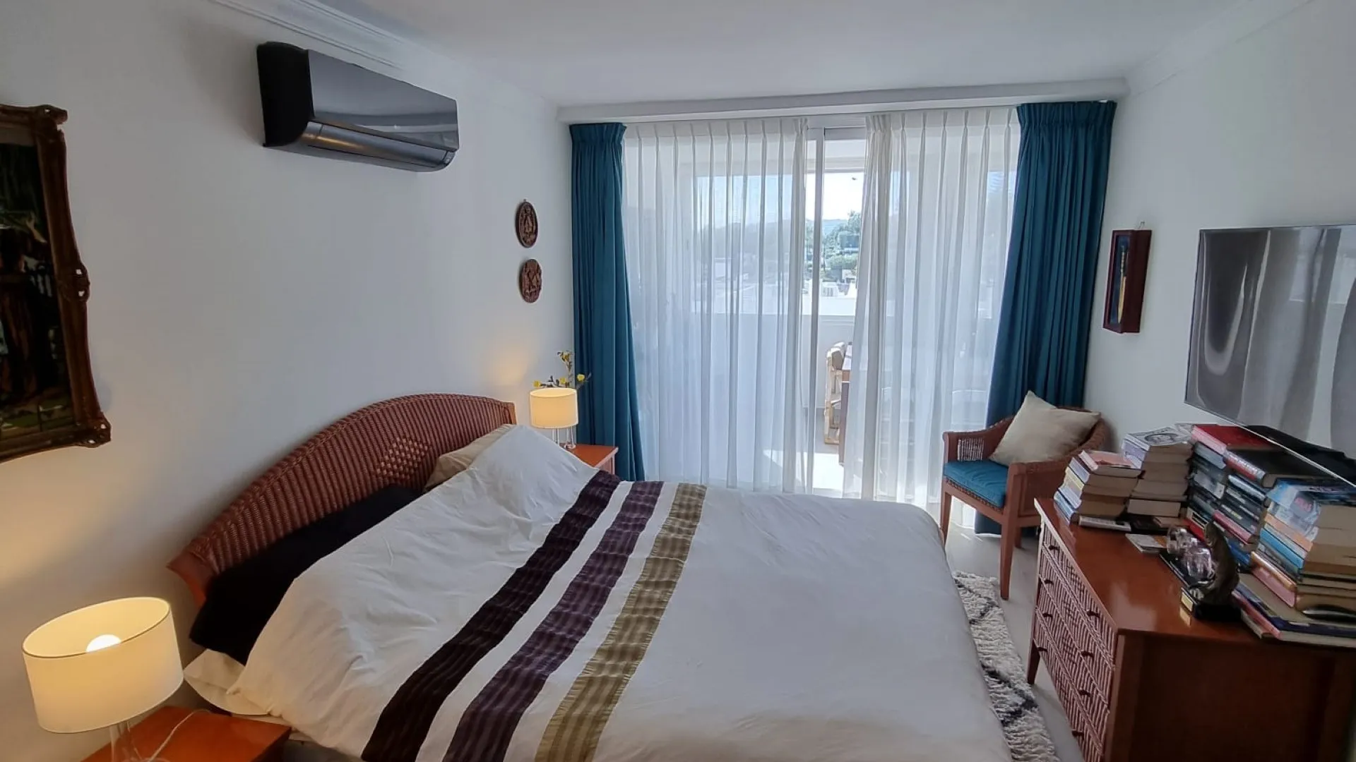 For sale La Quinta apartment with 2 bedrooms