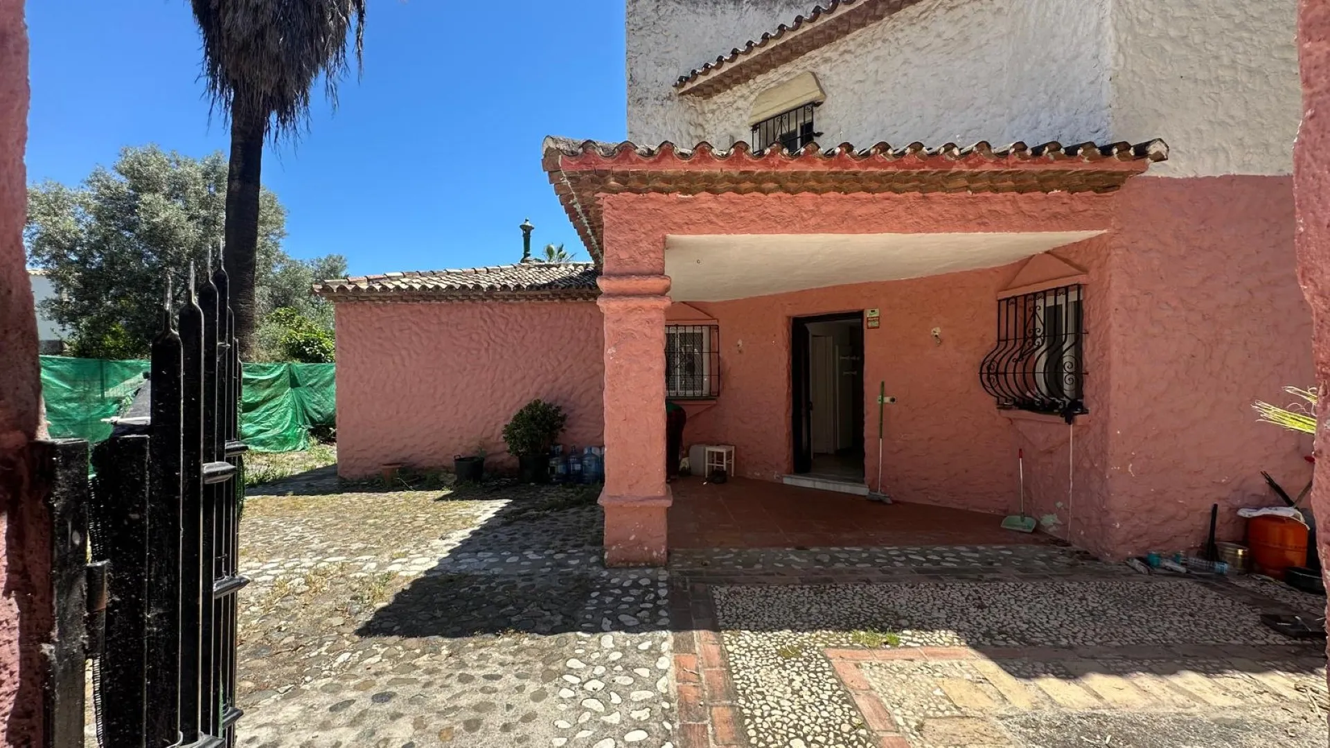 Villa con 7 dormitorios en venta en El Colorado