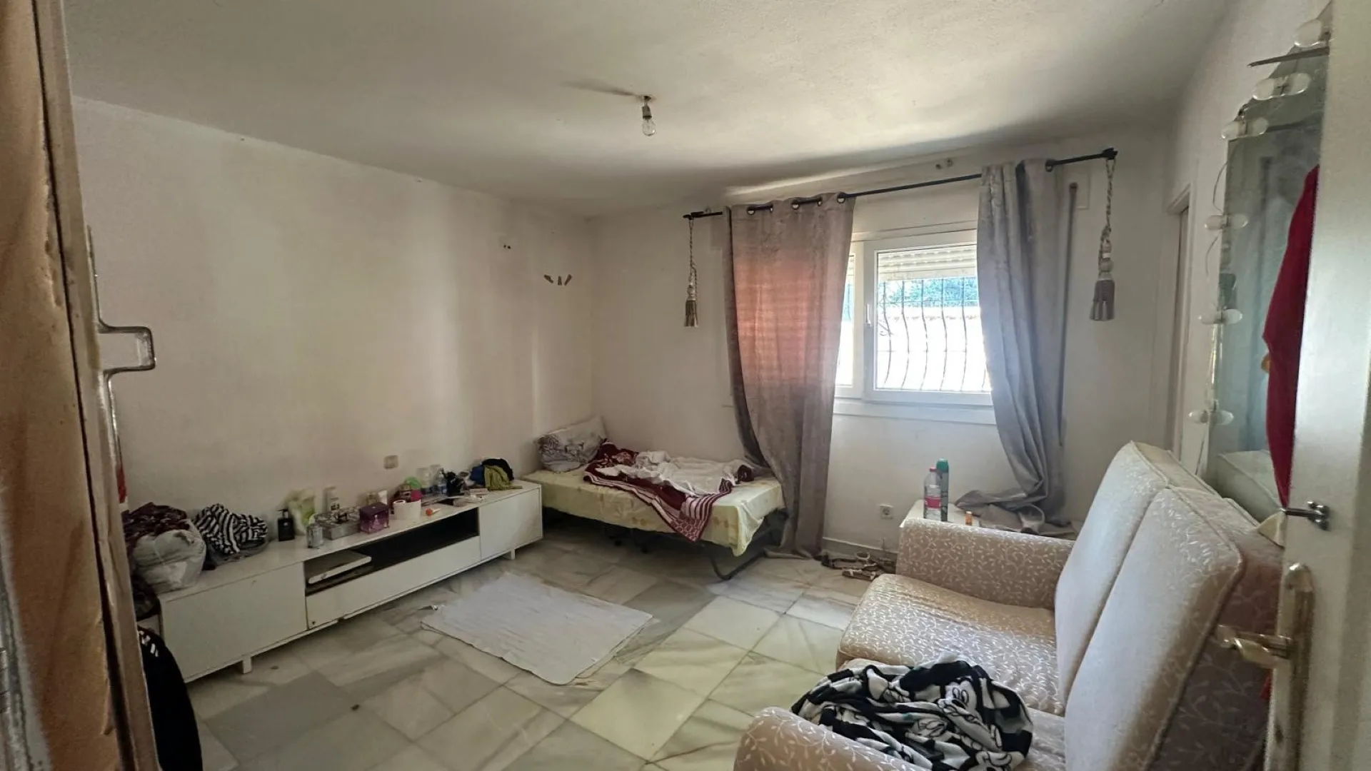 Villa con 7 dormitorios en venta en El Colorado