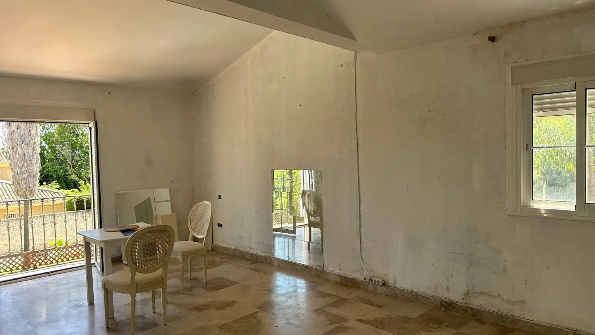 Villa con 7 dormitorios en venta en El Colorado