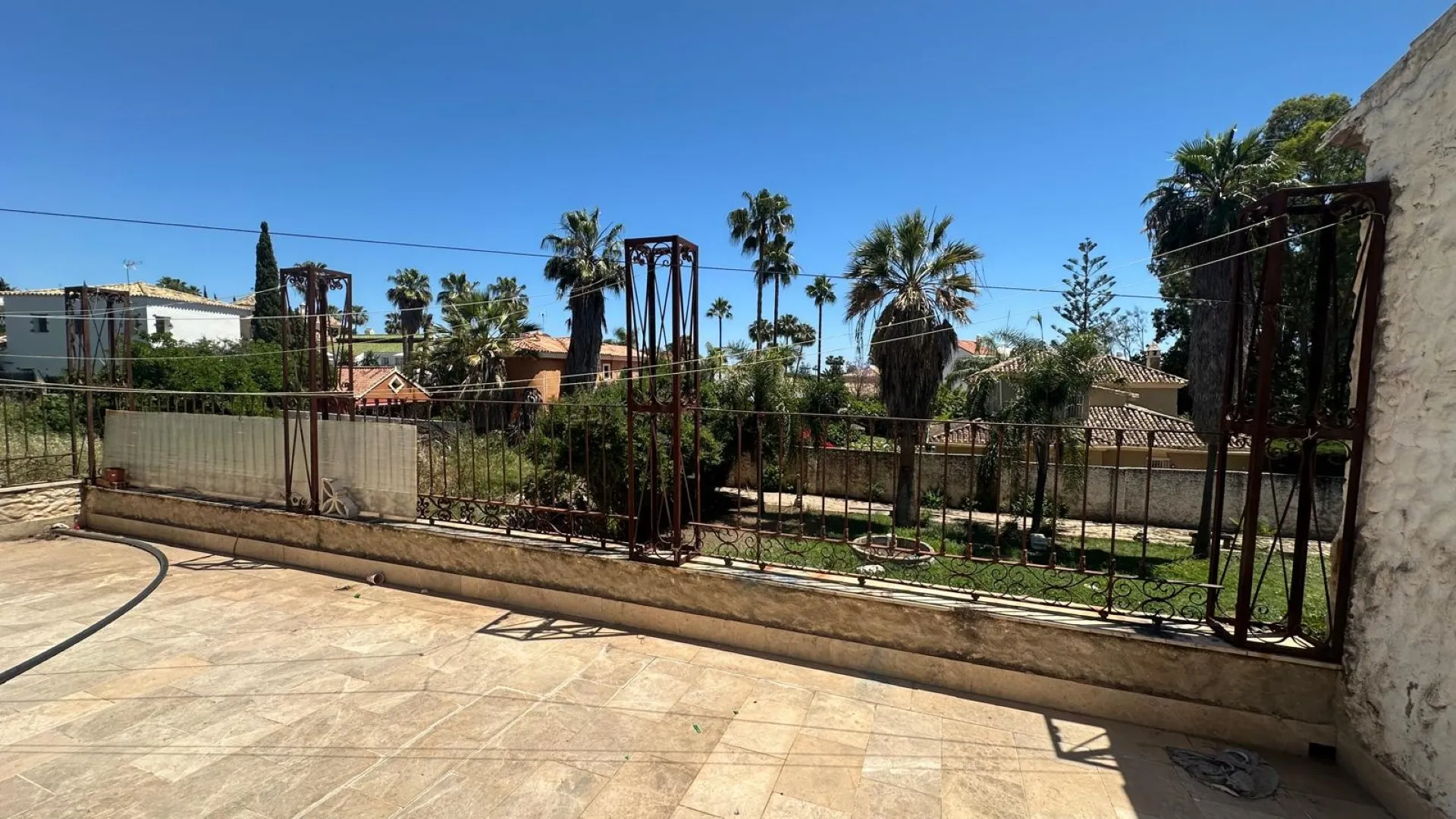 Villa con 7 dormitorios en venta en El Colorado