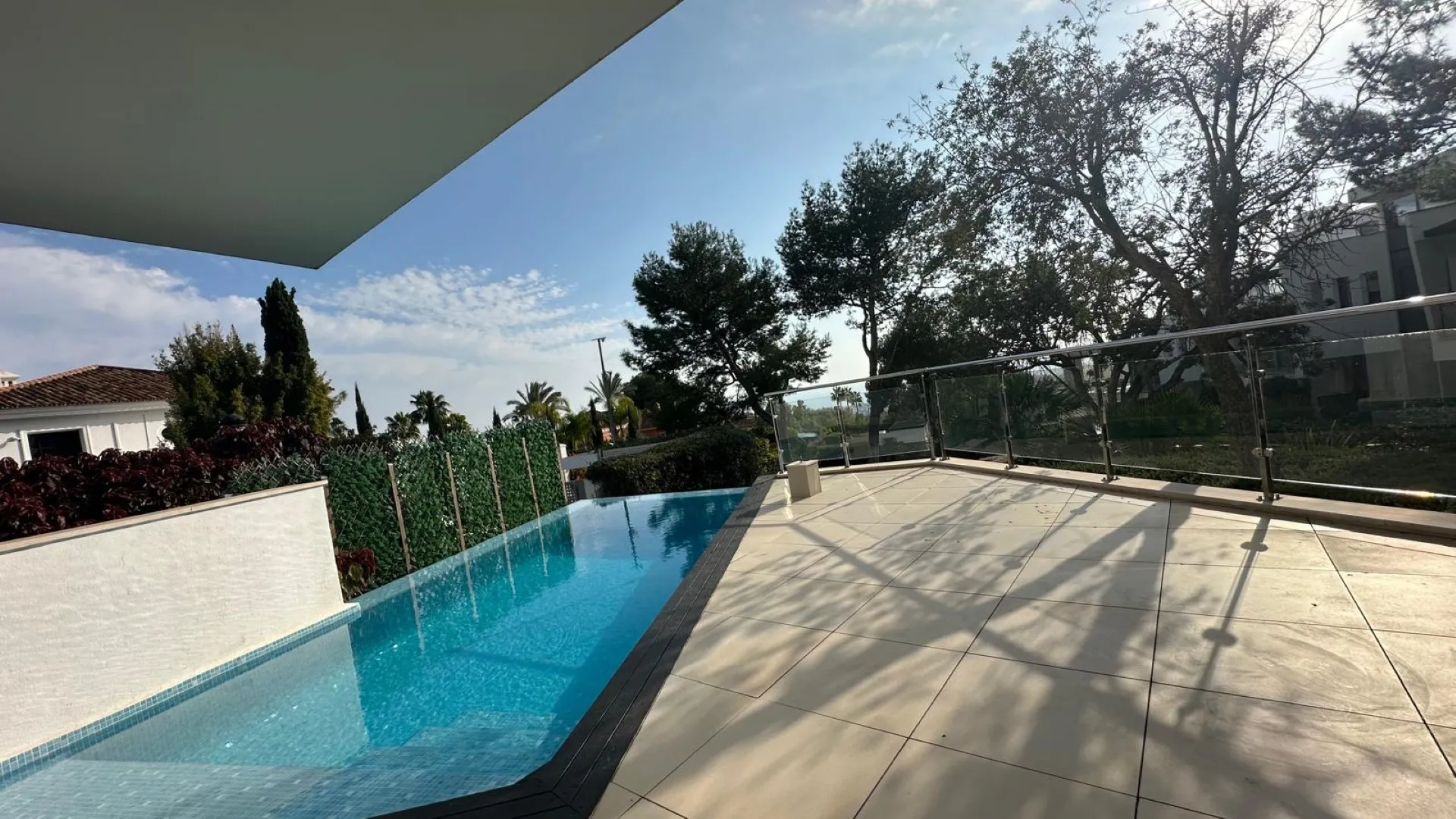 Adosado en venta en Meisho Hills de 5 dormitorios