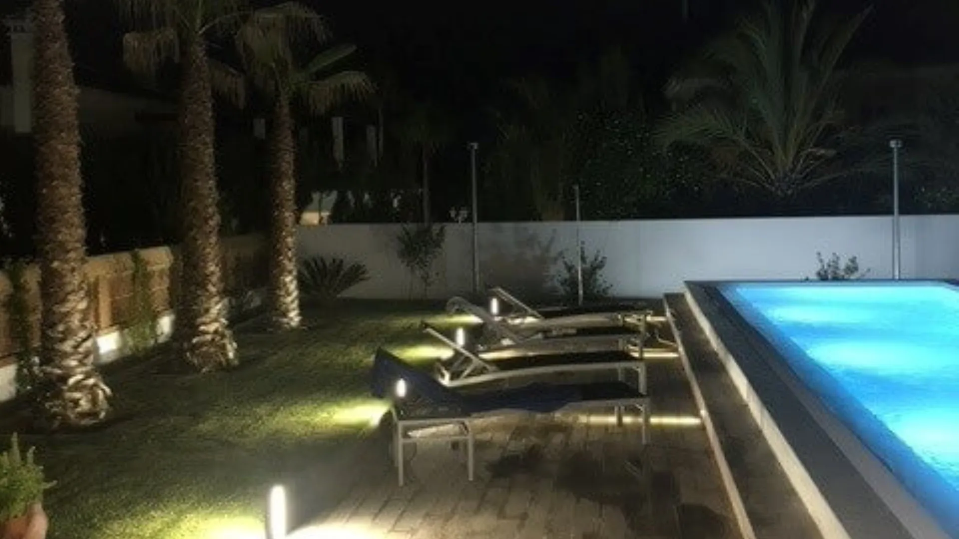 Villa en venta en Marbesa de 5 dormitorios