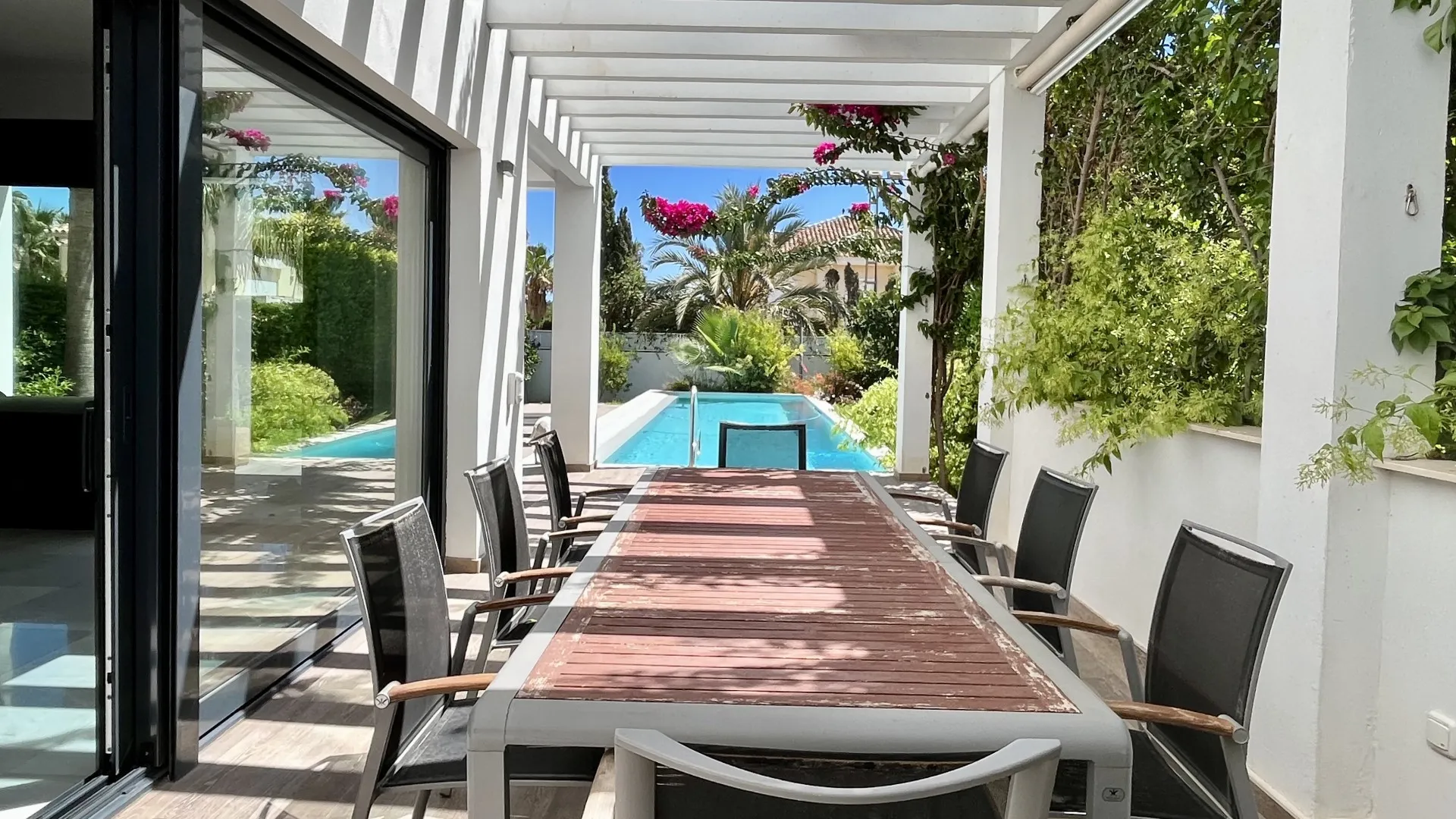 Villa en venta en Marbesa de 5 dormitorios