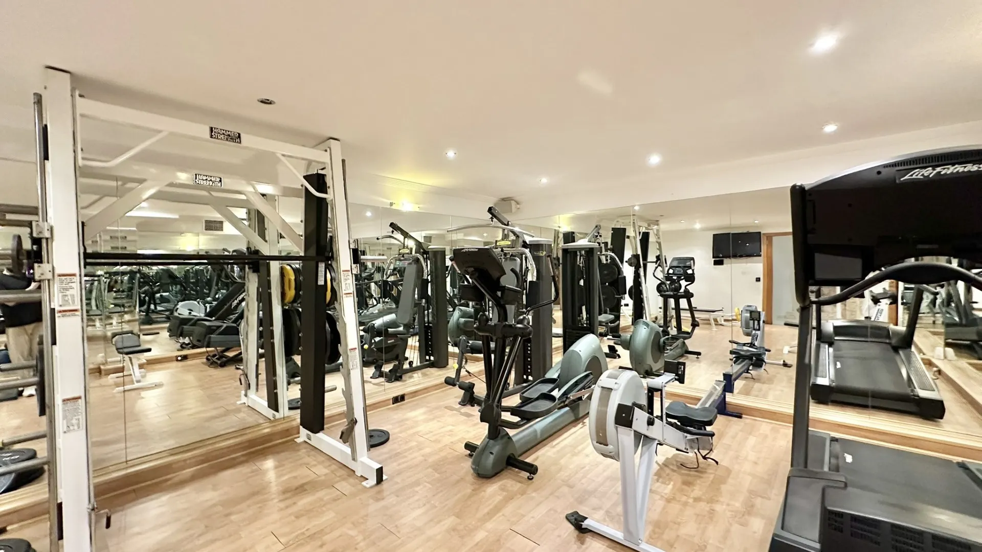 8 bedrooms Artola villa for sale