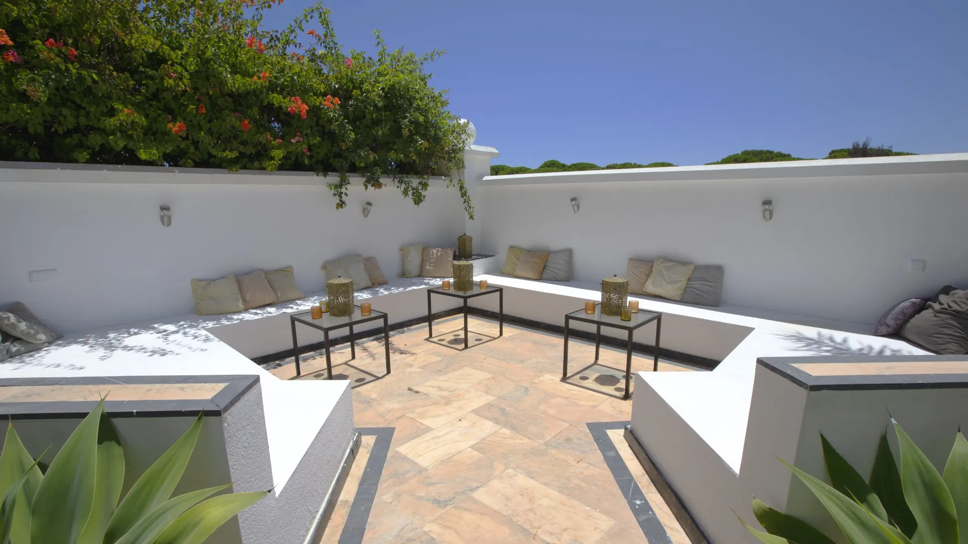 8 bedrooms Artola villa for sale