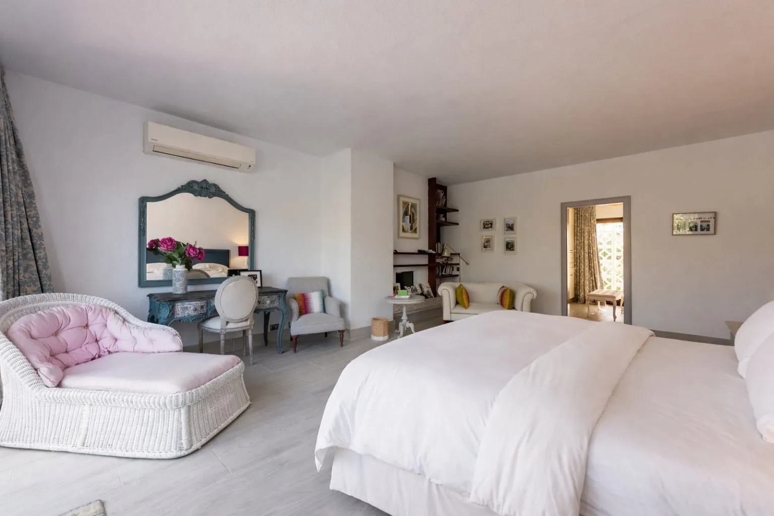 Villa in Sotogrande Costa for sale