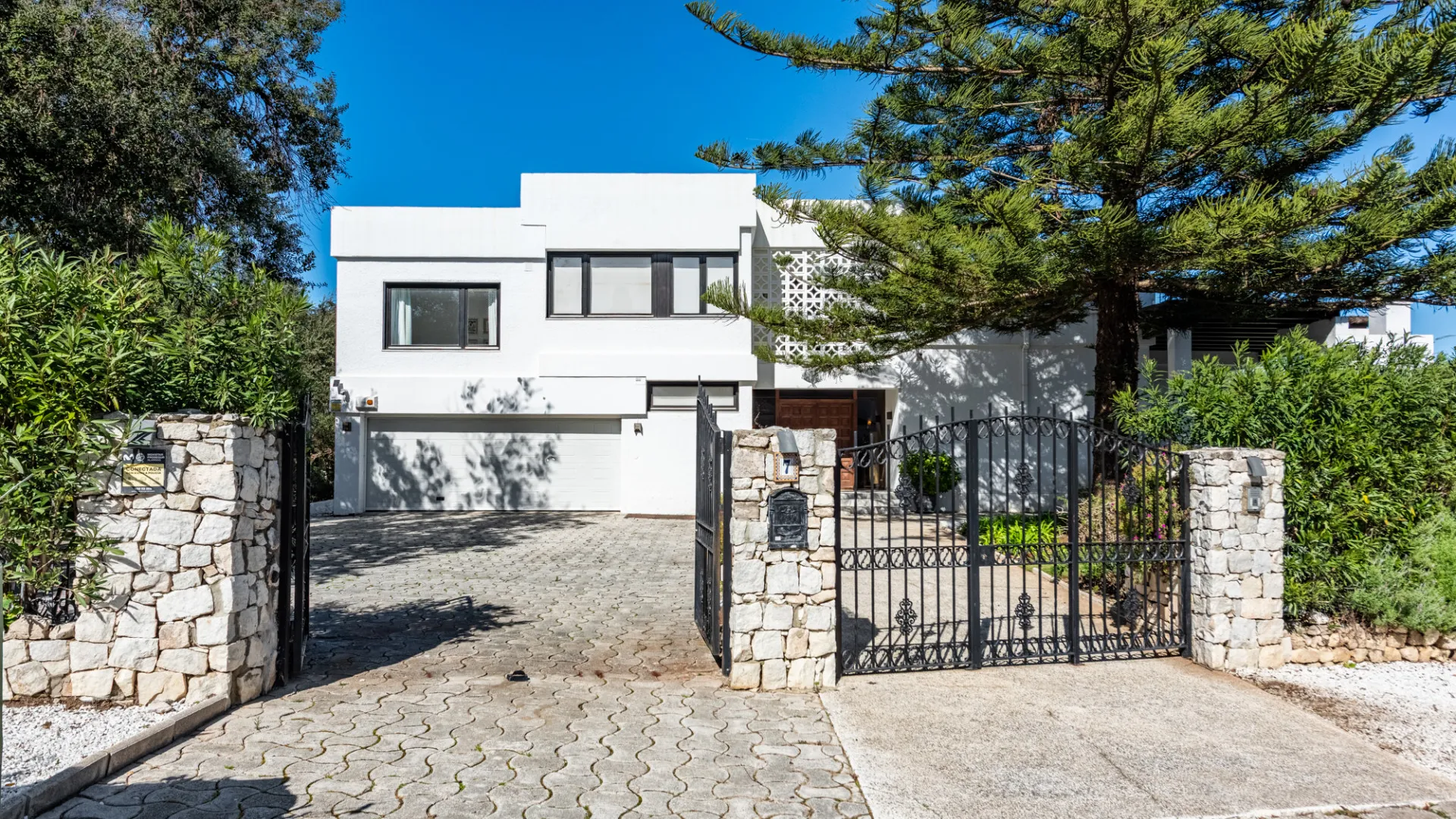 Villa in Sotogrande Costa for sale
