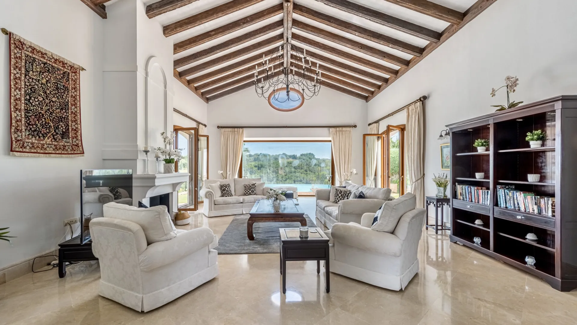 For sale villa in Zona F