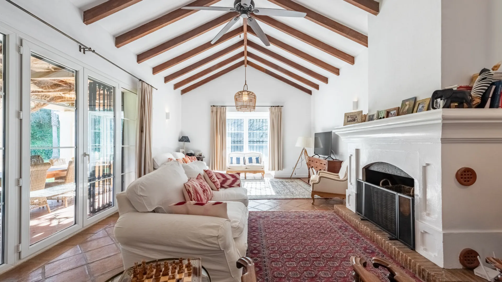 5 bedrooms villa in Valderrama Golf for sale