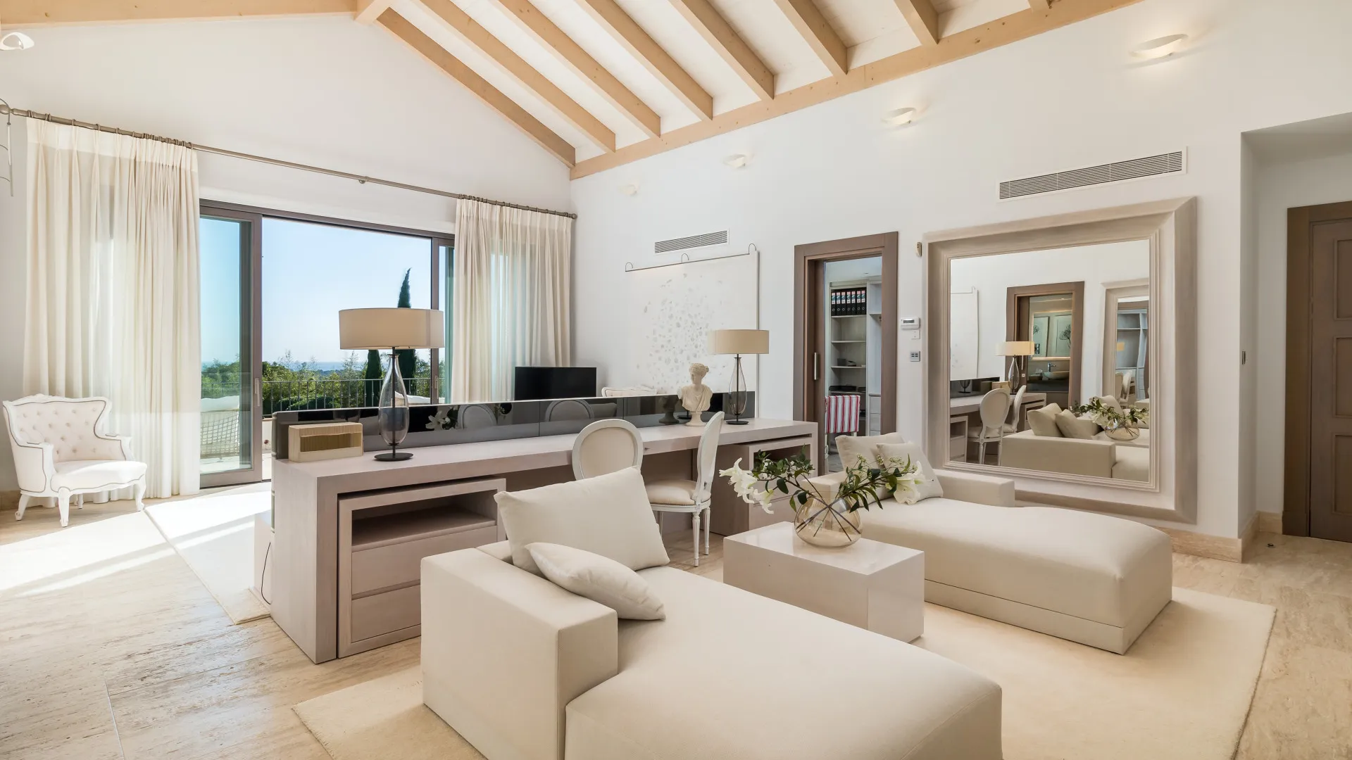 Almenara, villa con 6 dormitorios a la venta