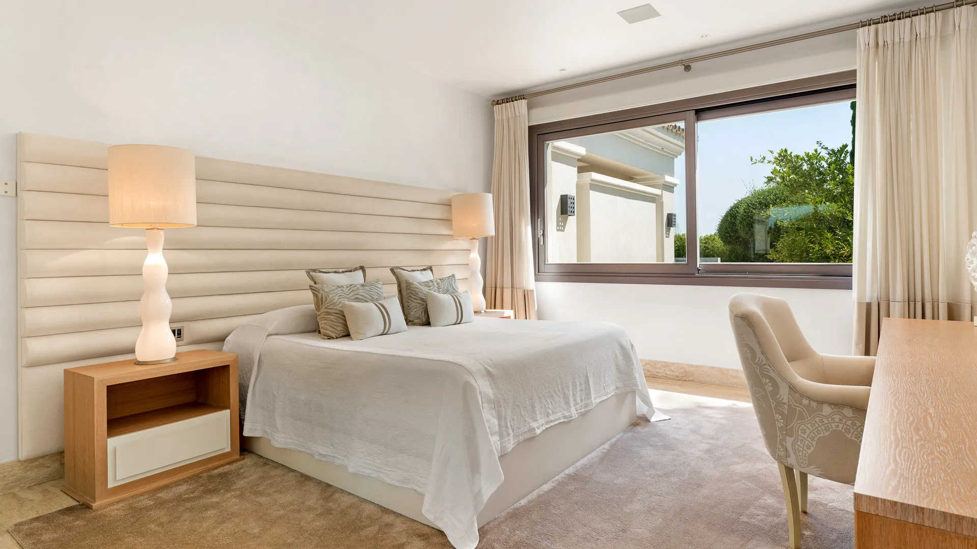 Almenara, villa con 6 dormitorios a la venta