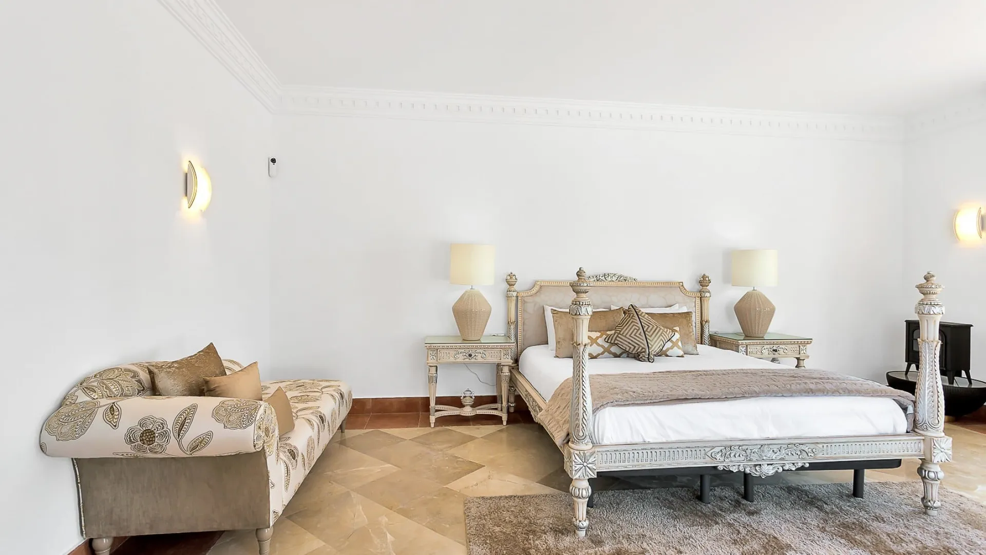 5 bedrooms villa in Almenara for sale