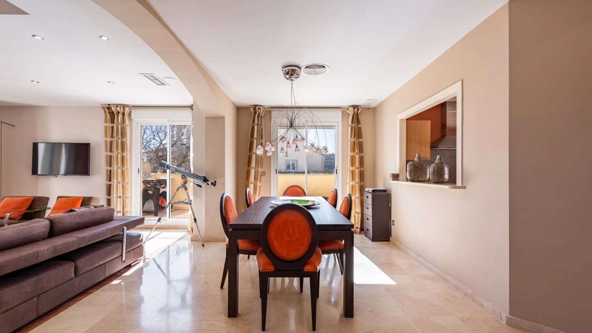 Duplex penthouse with 3 bedrooms for sale in San Roque Club