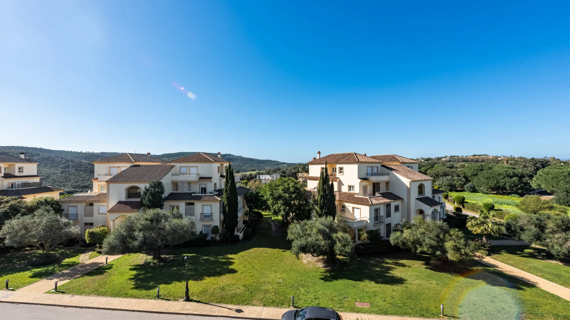 Duplex penthouse with 3 bedrooms for sale in San Roque Club