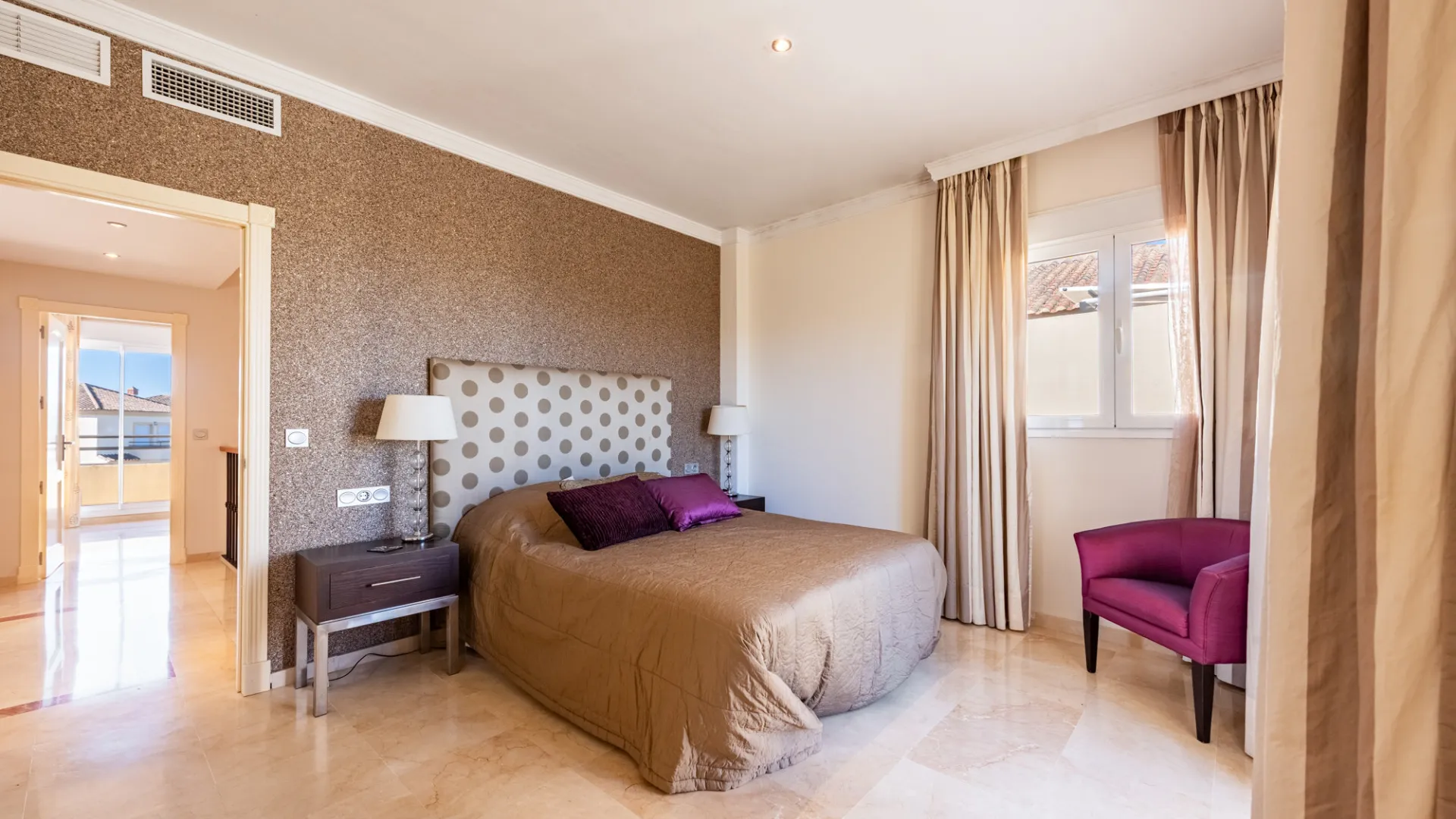 Duplex penthouse with 3 bedrooms for sale in San Roque Club